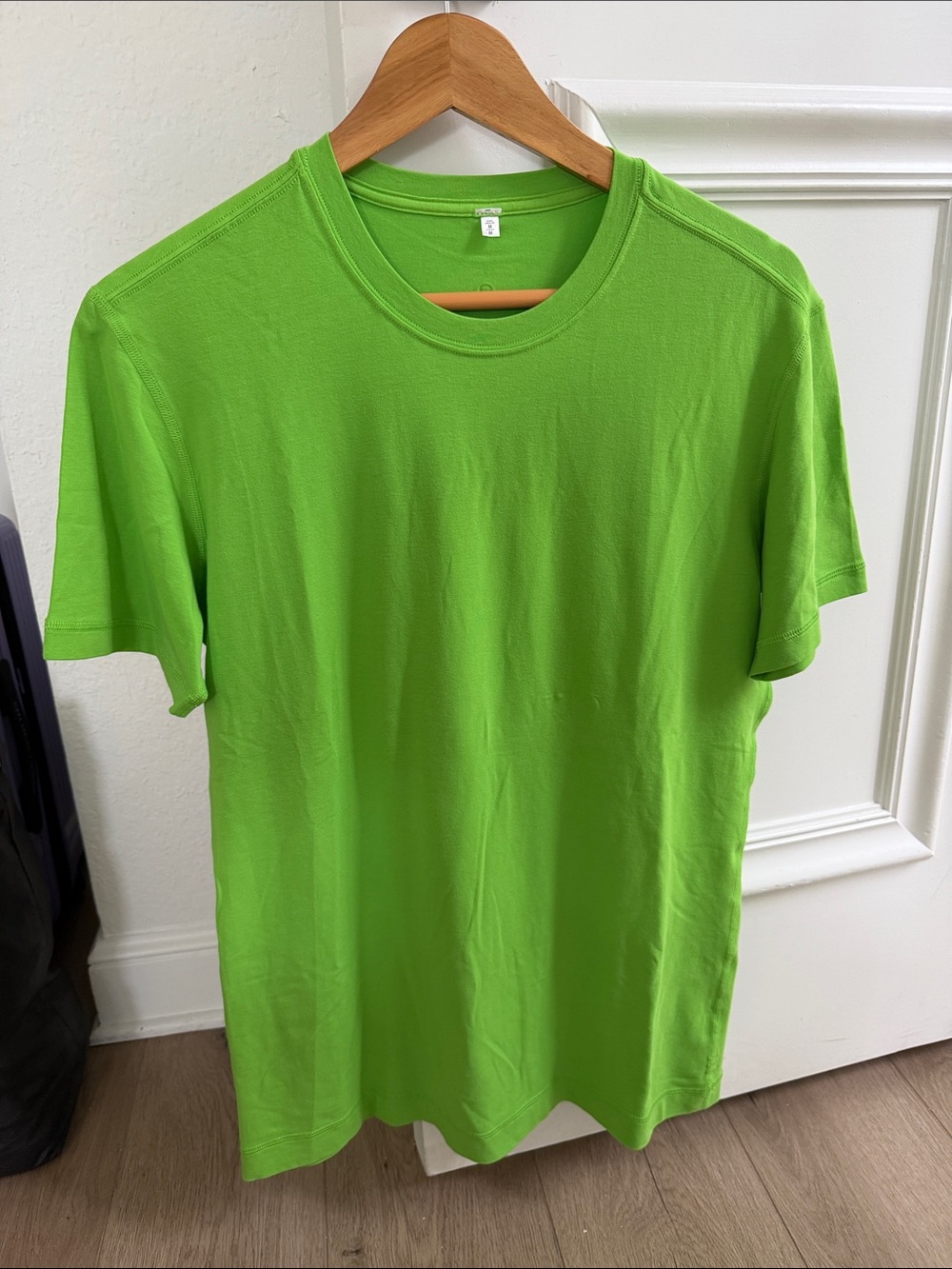 Men’s Lululemon T shirt